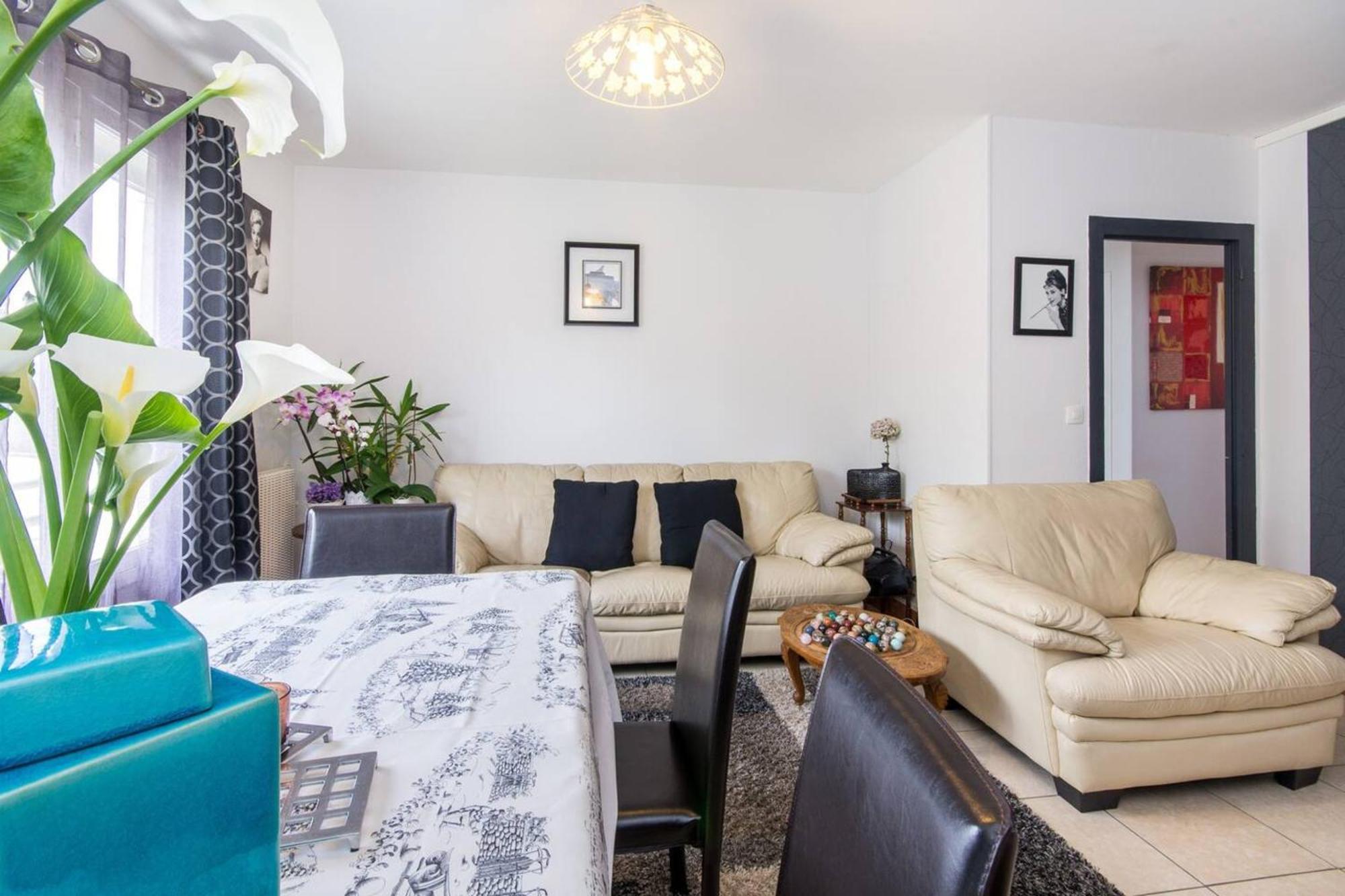 Appartement De 3 Avec Wifi A Caen